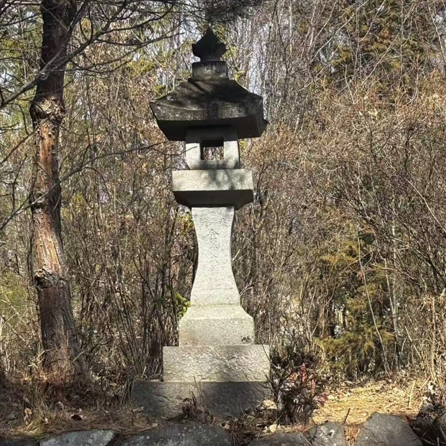 金桜神社灯篭